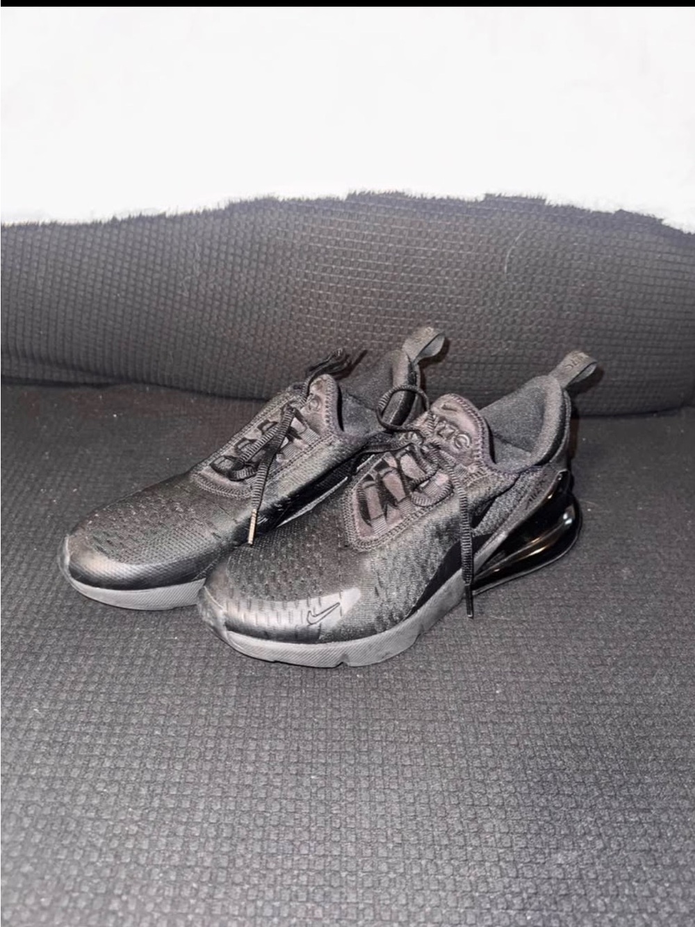 Nike kids (unisex) All-Black Athletic Running Shoes